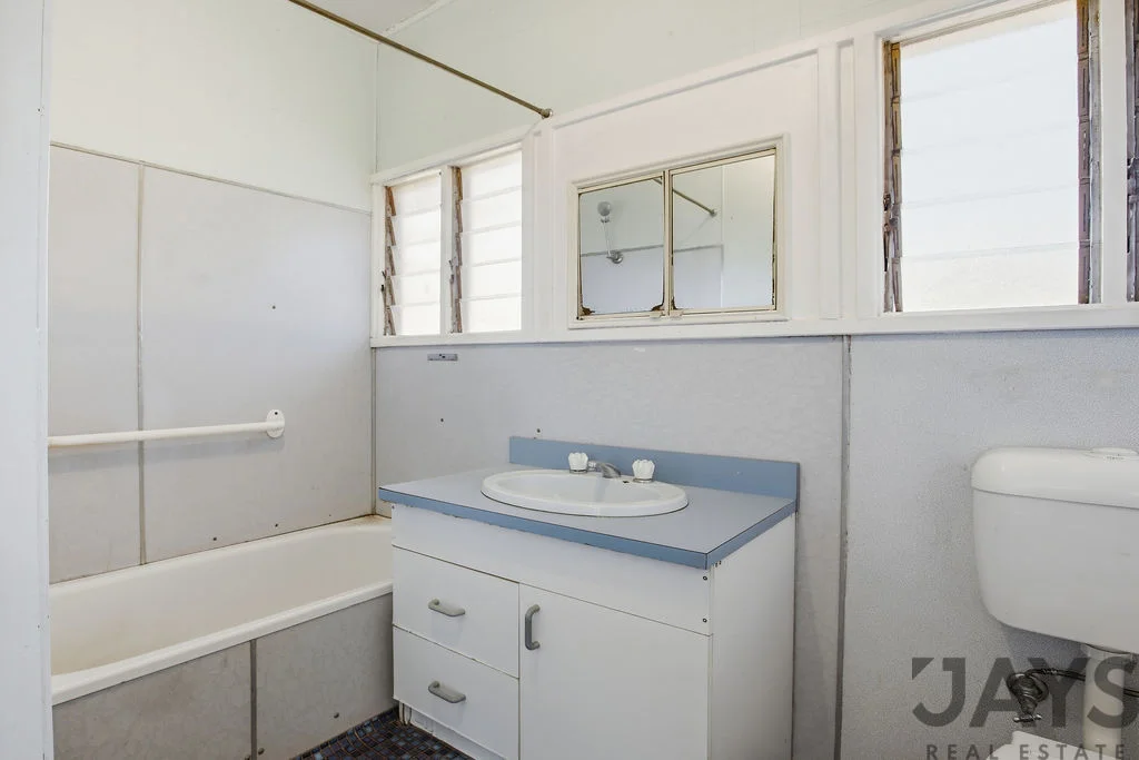 Additional image 4 of 2 Moresby Street, Mount Isa QLD 4825