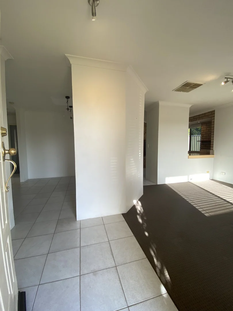 Additional image 2 of 17 Jeavons Place, South Lake WA 6164