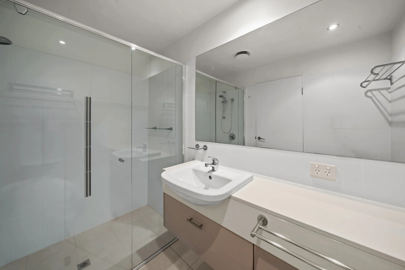 Additional image 8 of 1409/2 Activa Way, Hope Island QLD 4212