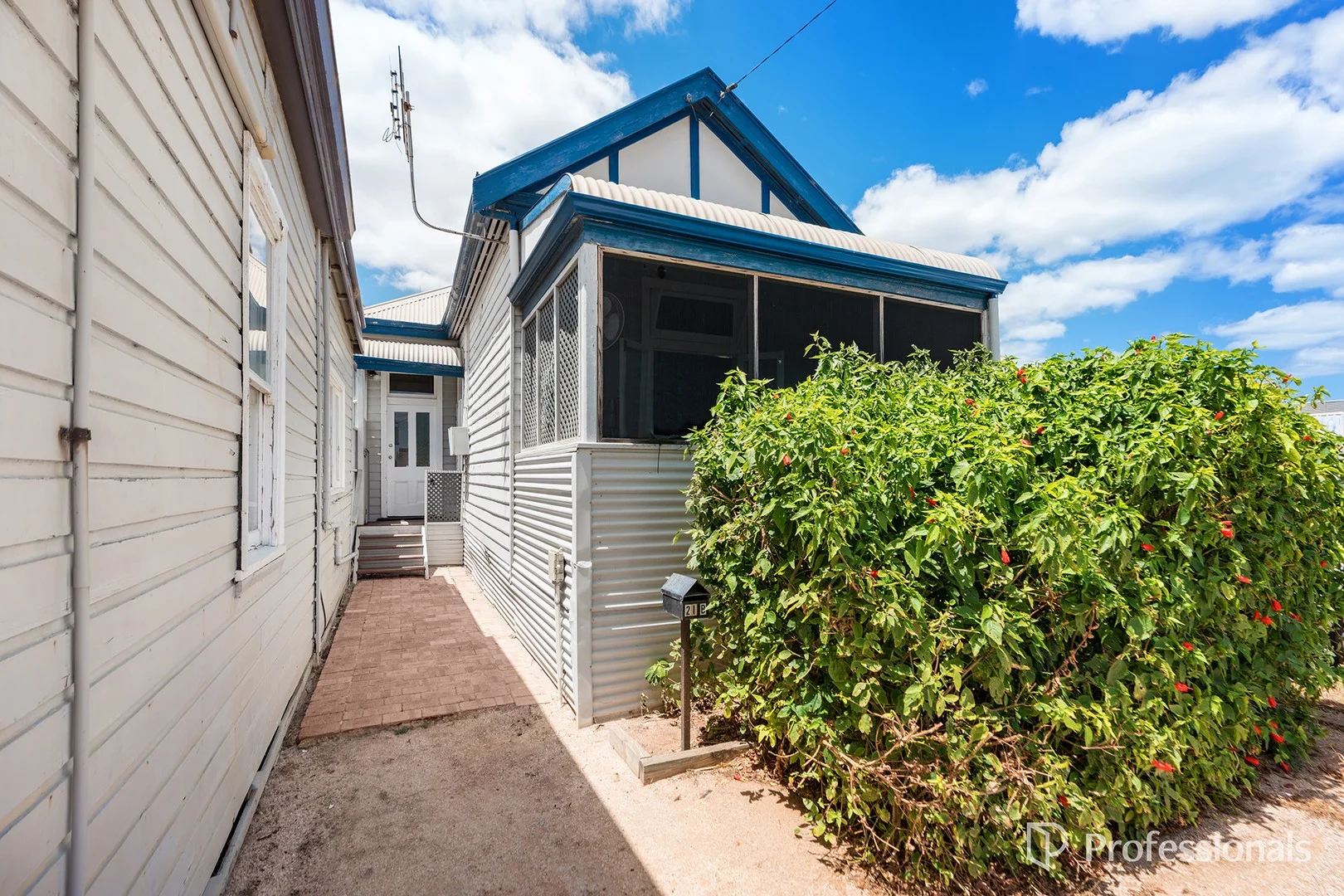 Additional image 14 of 21A & 21B Sanford Street, Geraldton WA 6530