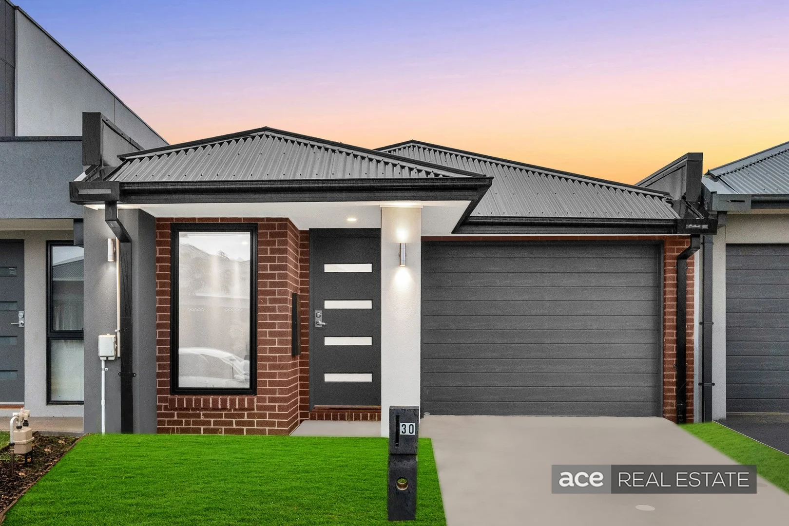 30 Huntingfield Street, Thornhill Park VIC 3335