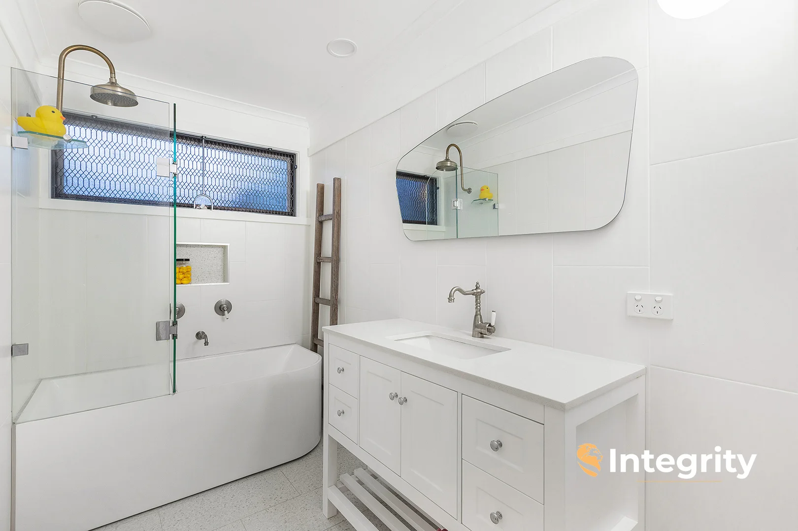 Additional image 3 of 18 The Crescent, Wesburn VIC 3799