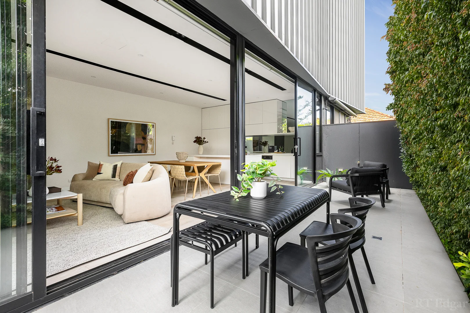 Additional image 5 of 8/8 Manningtree Road, Hawthorn VIC 3122