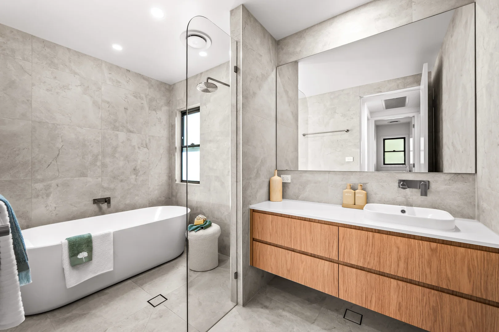 Additional image 38 of 10a Kerr Street, Charlestown NSW 2290