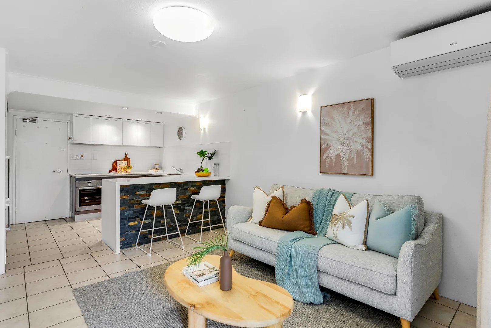 Additional image 5 of 4/239 Lake Street, Cairns North QLD 4870