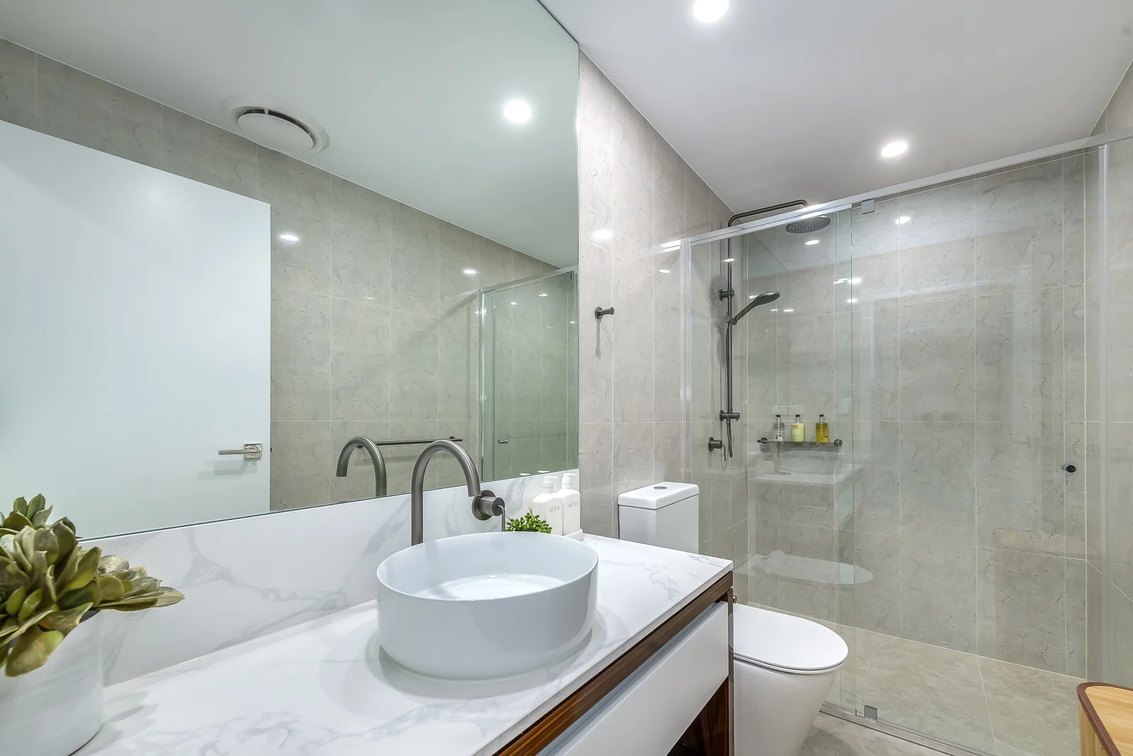 Additional image 13 of 1202/28-30 Second Ave, Broadbeach QLD 4218