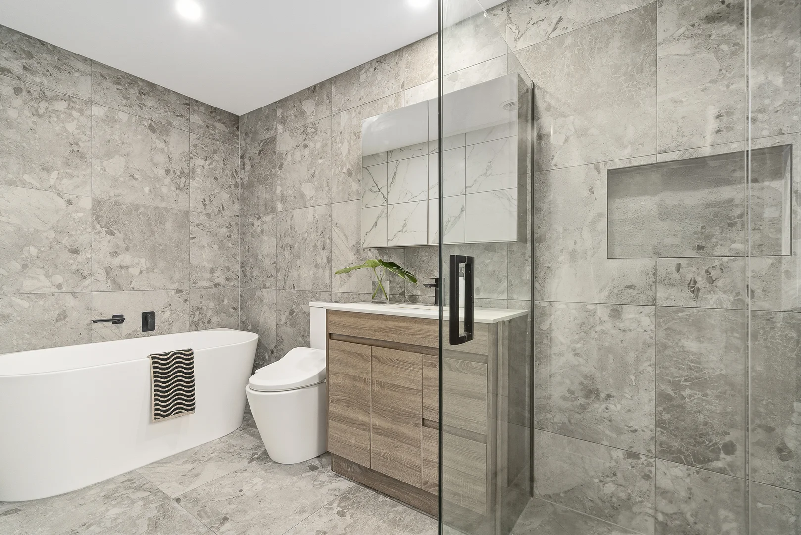 Additional image 8 of 1/2015 Malvern Road, Malvern East VIC 3145