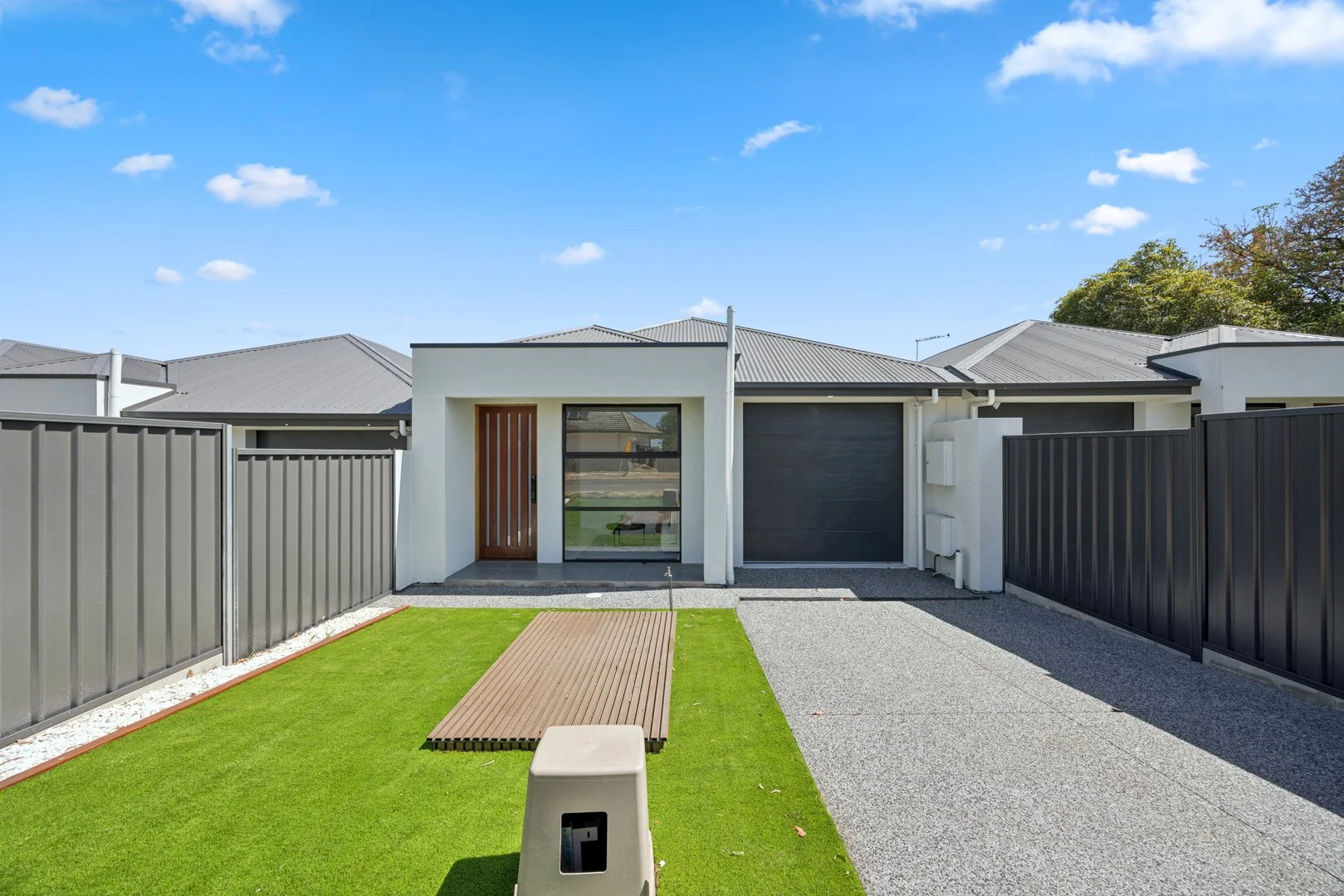 1B Alexander Avenue, Campbelltown SA 5074