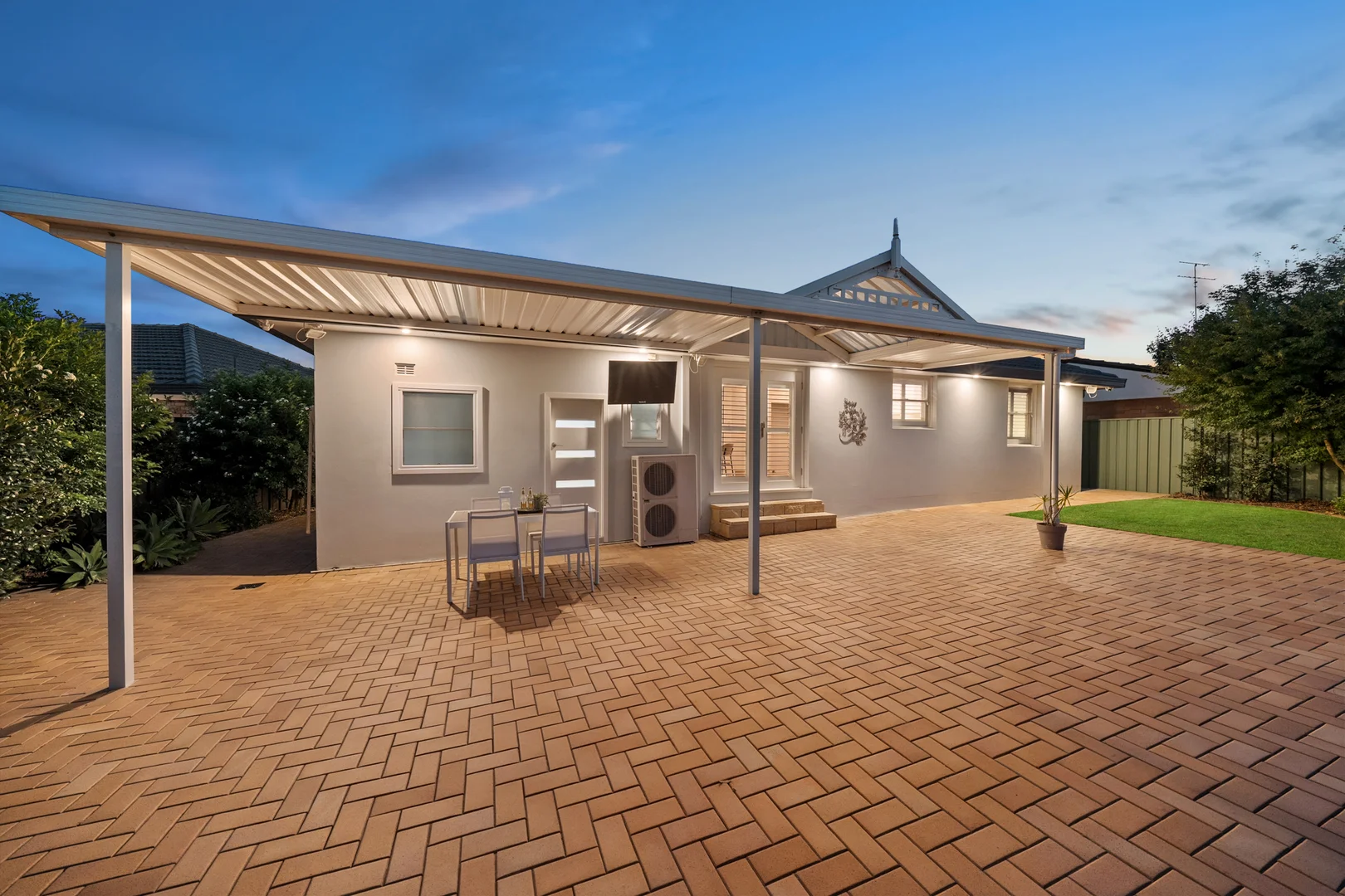 Additional image 11 of 25 Sylvan Grove, Picnic Point NSW 2213