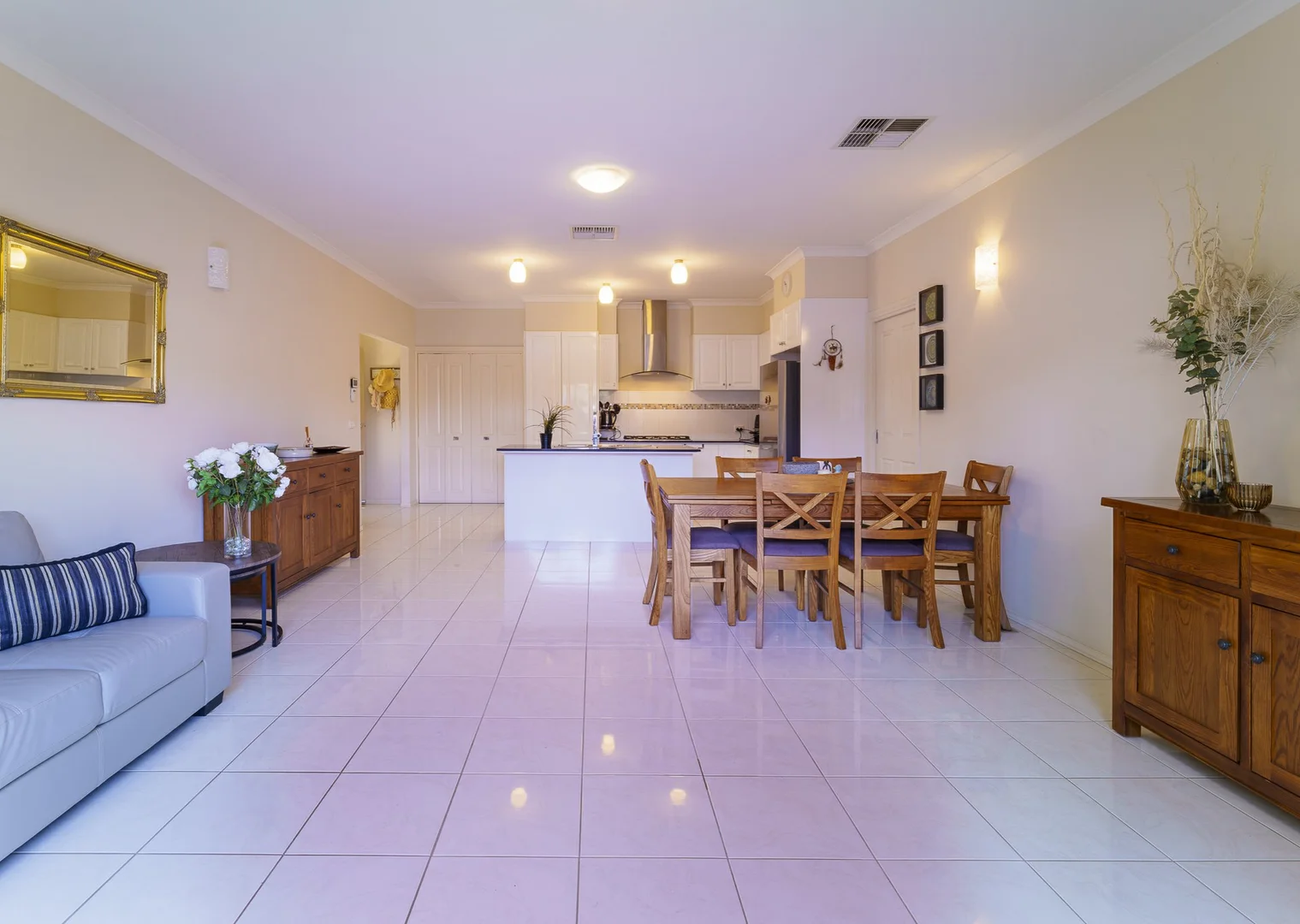 Additional image 6 of 11a Esther Crescent, Mooroolbark VIC 3138