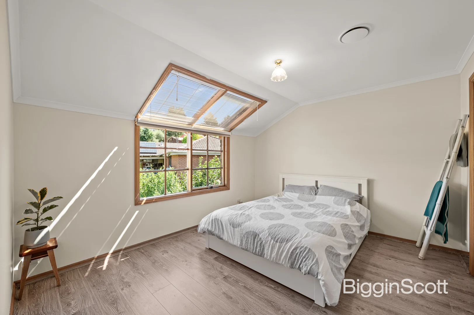 Additional image 11 of 5/9 Long Valley Way, Doncaster East VIC 3109