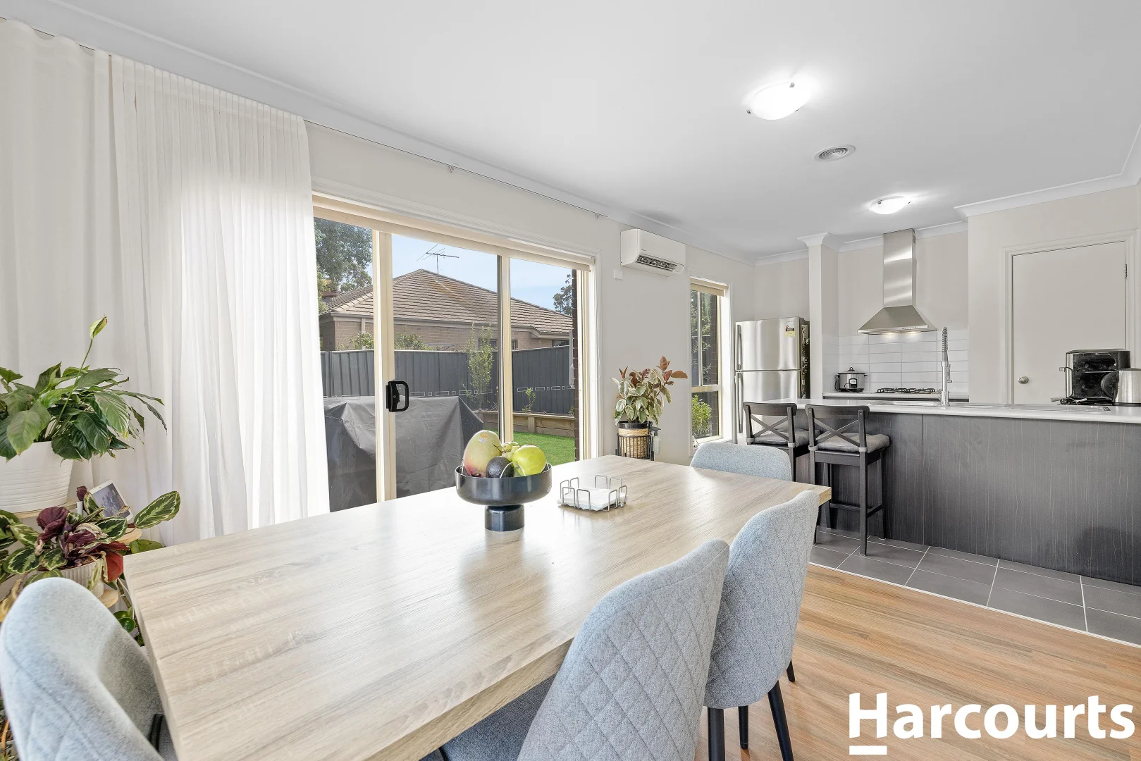 Additional image 9 of 6 Ellenborough Crescent, Manor Lakes VIC 3024
