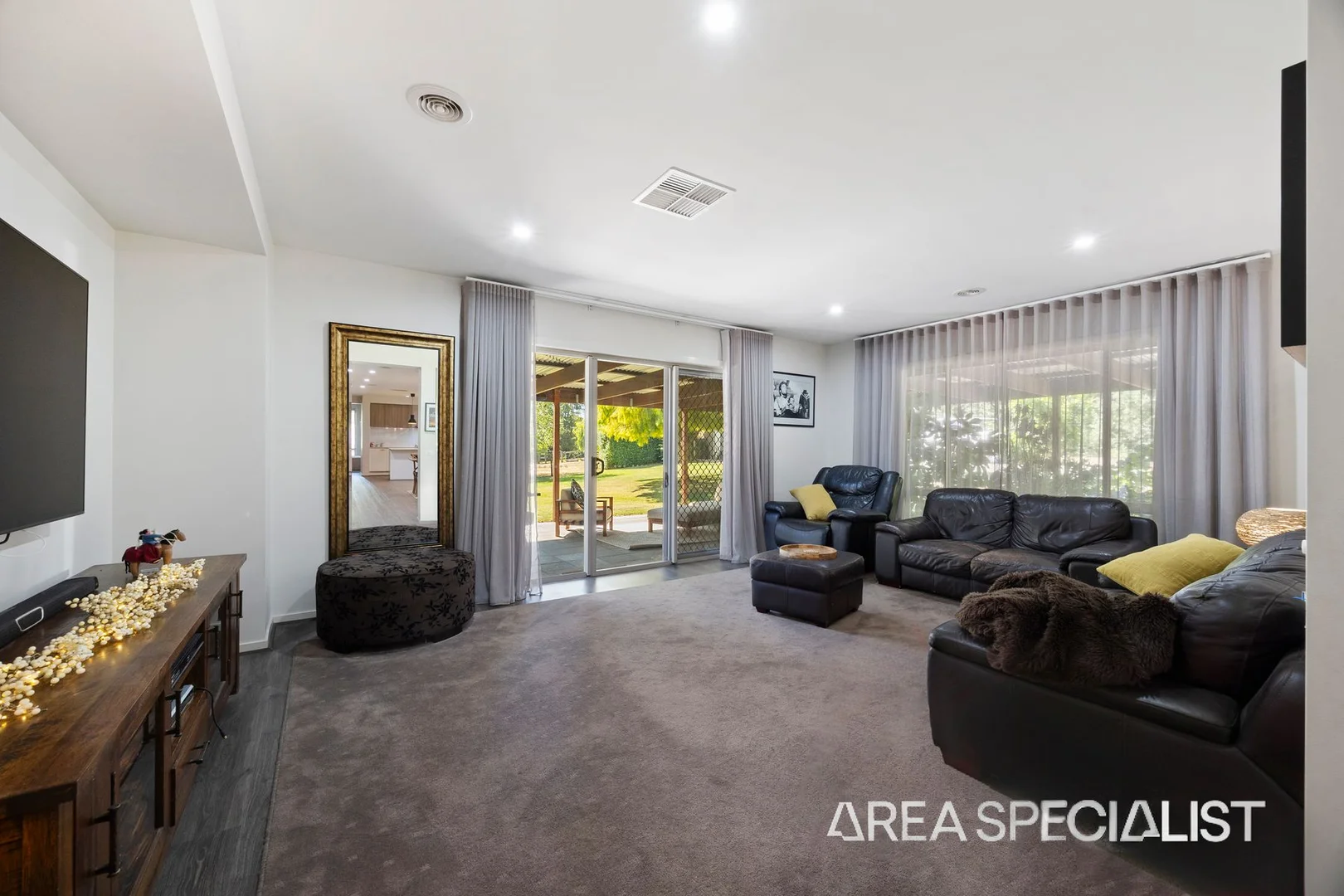 Additional image 10 of 12 Settlers Rise, Drouin VIC 3818