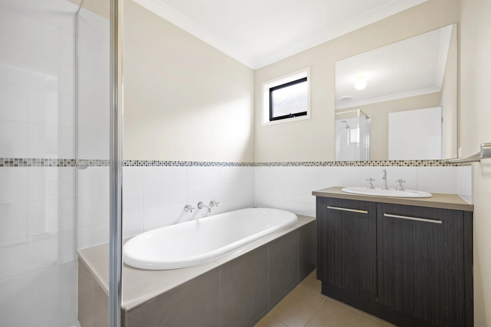 Additional image 9 of 4 Daisy Circuit, Harkness VIC 3337