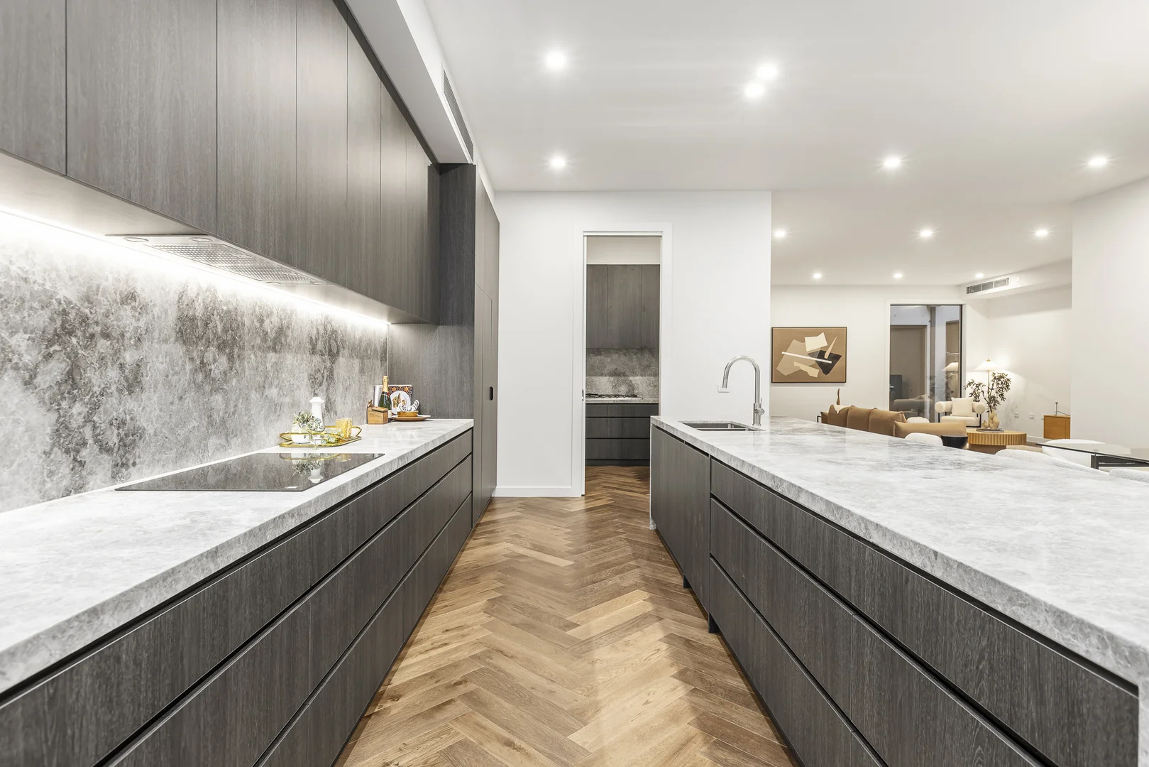 Additional image 2 of 327 Union Road, Balwyn VIC 3103