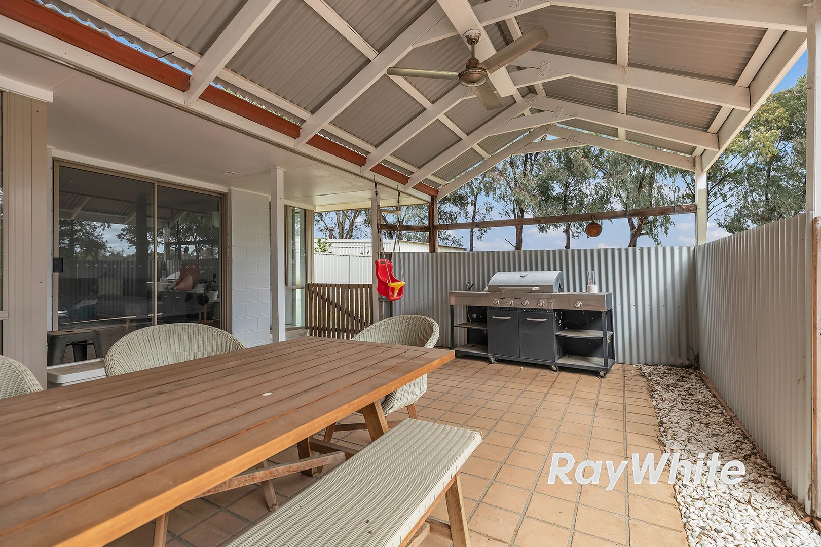 Additional image 16 of 19 Pambula Court, Echuca VIC 3564