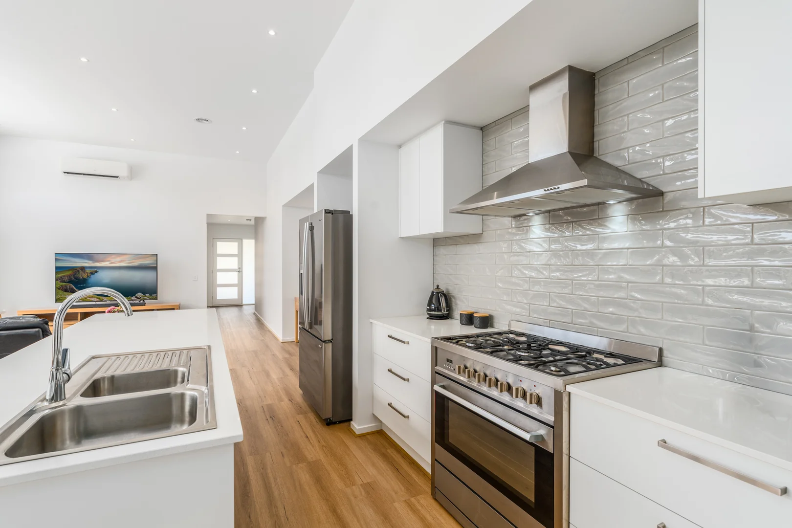 Additional image 4 of 42 Broadhead Way, Bannockburn VIC 3331