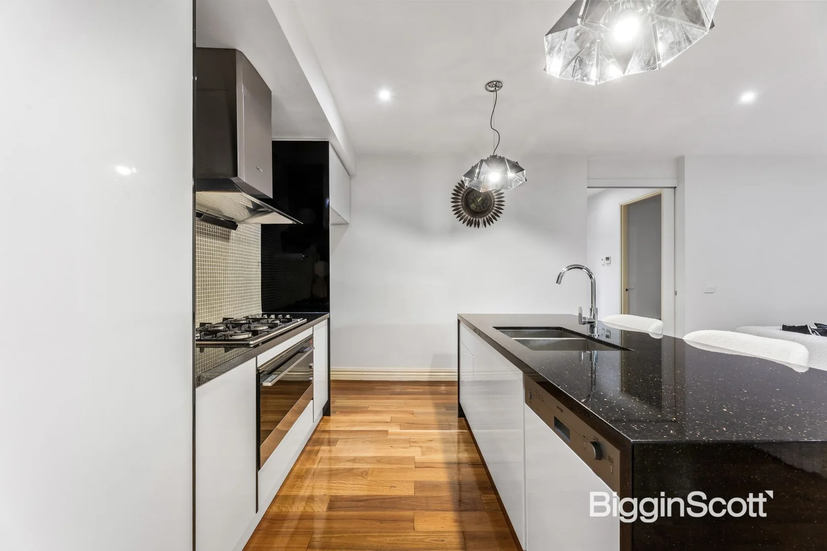 Additional image 8 of 9a Marilyn Court, Blackburn North VIC 3130