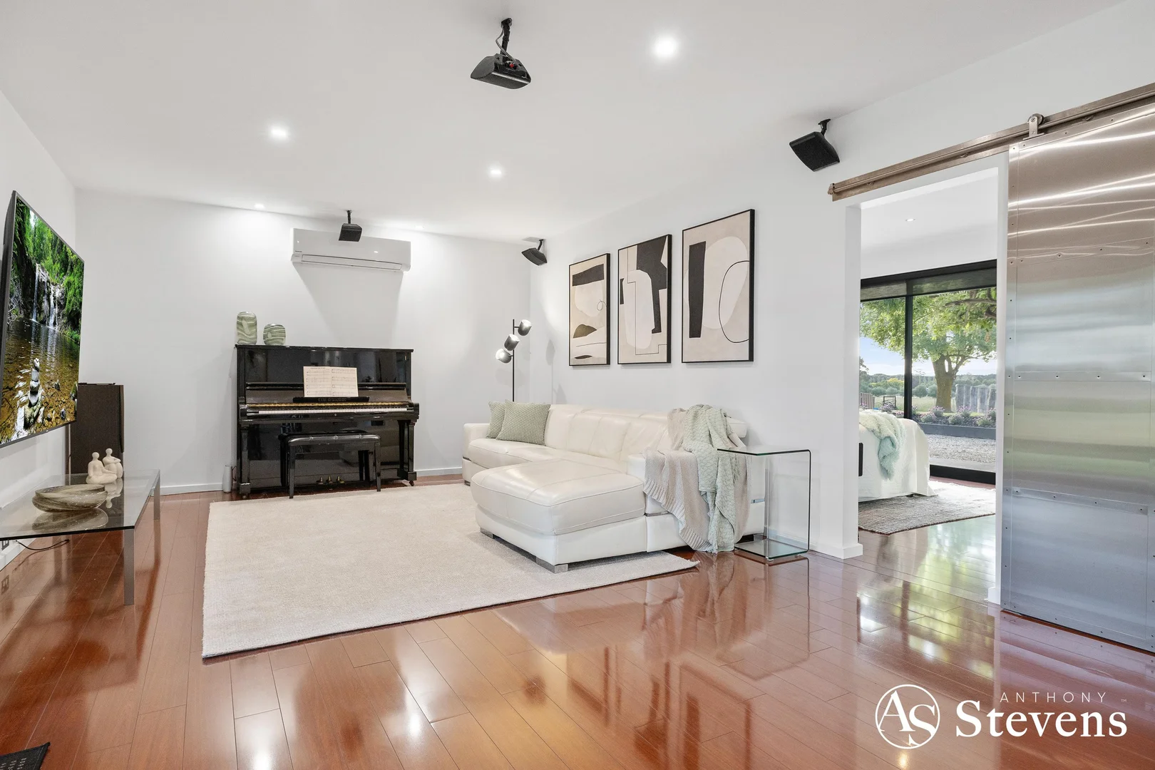 Additional image 4 of 60 Grahams Road, Lancefield VIC 3435