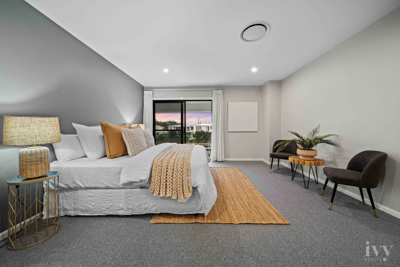 Additional image 18 of 188 Lake Serenity Boulevard, Helensvale QLD 4212