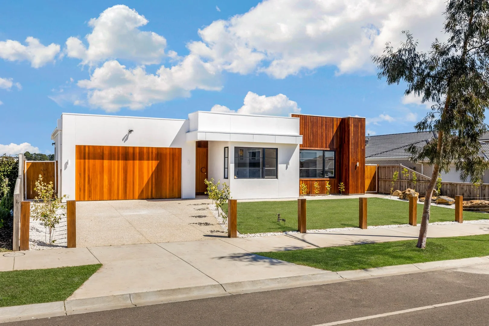 355 McGeorge Road, Gisborne VIC 3437