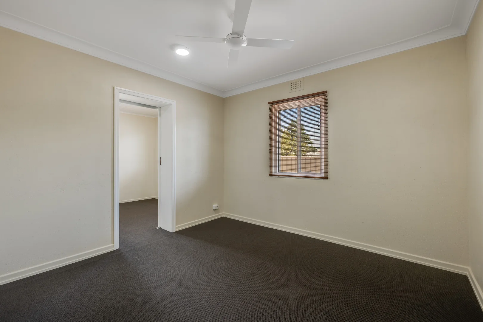 Additional image 7 of 151 Anzac Avenue, Harristown QLD 4350