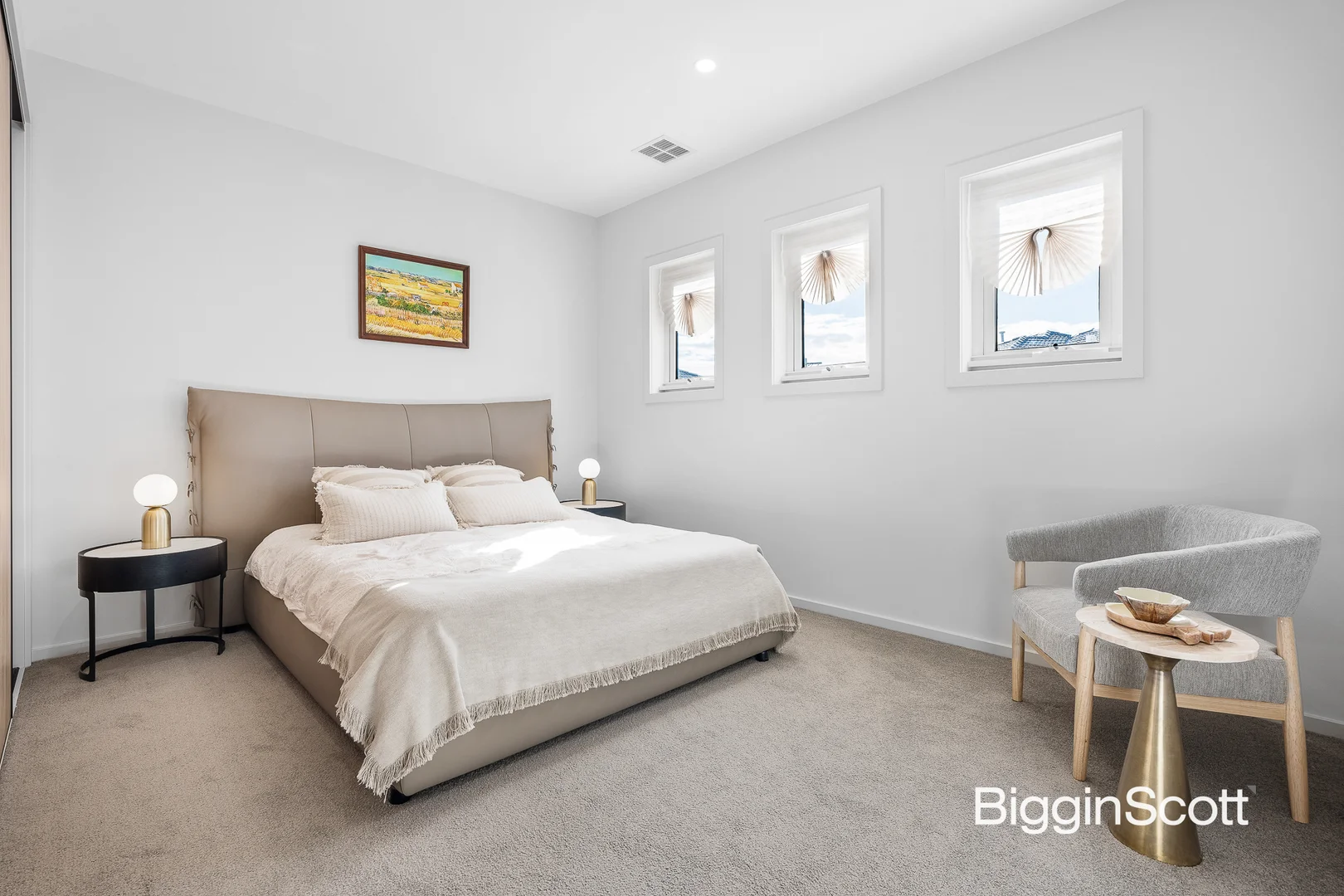 Additional image 10 of 2/15 Packham Crescent, Glen Waverley VIC 3150