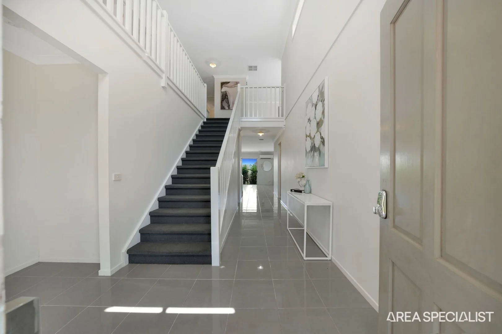 39 Viscosa Road, Brookfield VIC 3338