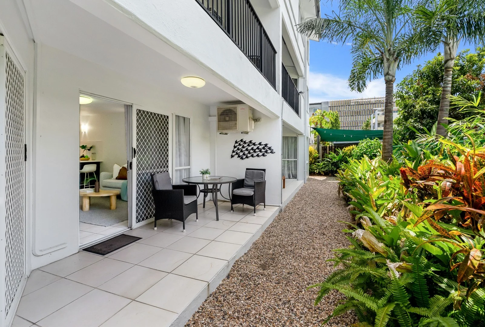 Additional image 2 of 4/239 Lake Street, Cairns North QLD 4870
