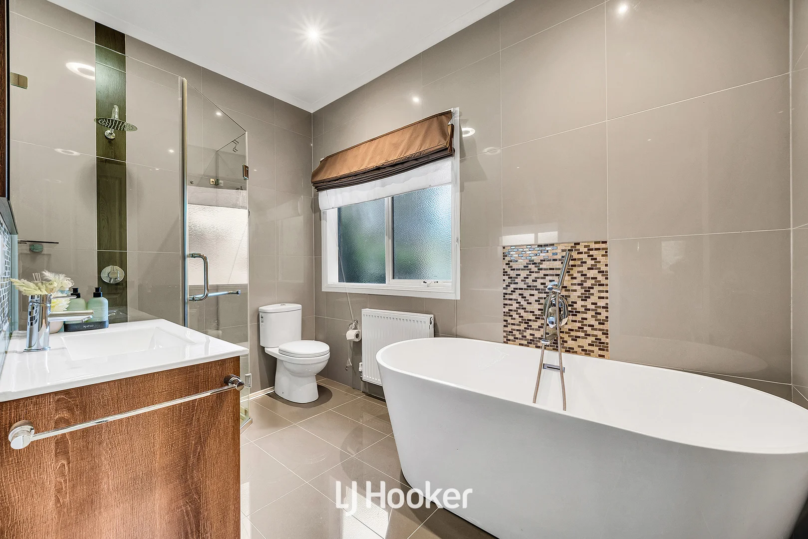 Additional image 17 of 33 Cranston Close, Narre Warren North VIC 3804