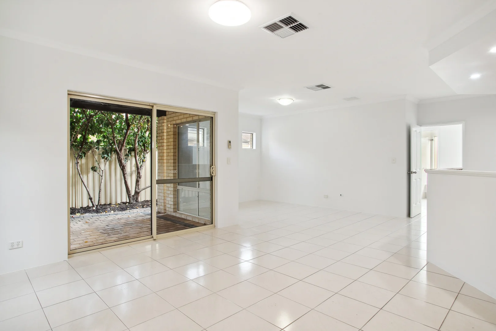 Additional image 8 of 6 Graceland Ave, Landsdale WA 6065