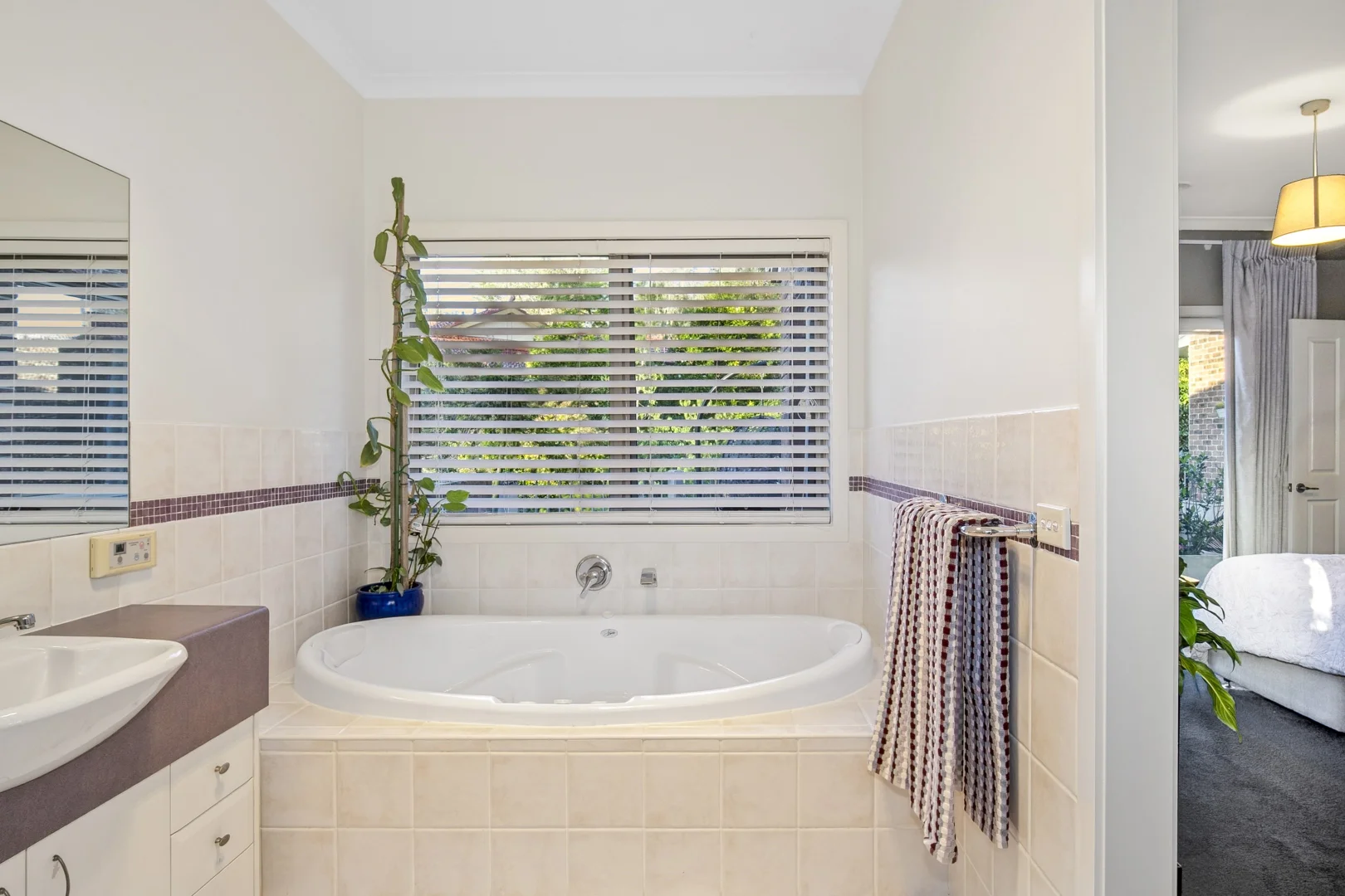 Additional image 16 of 43 Halloran Drive, Jerrabomberra NSW 2619