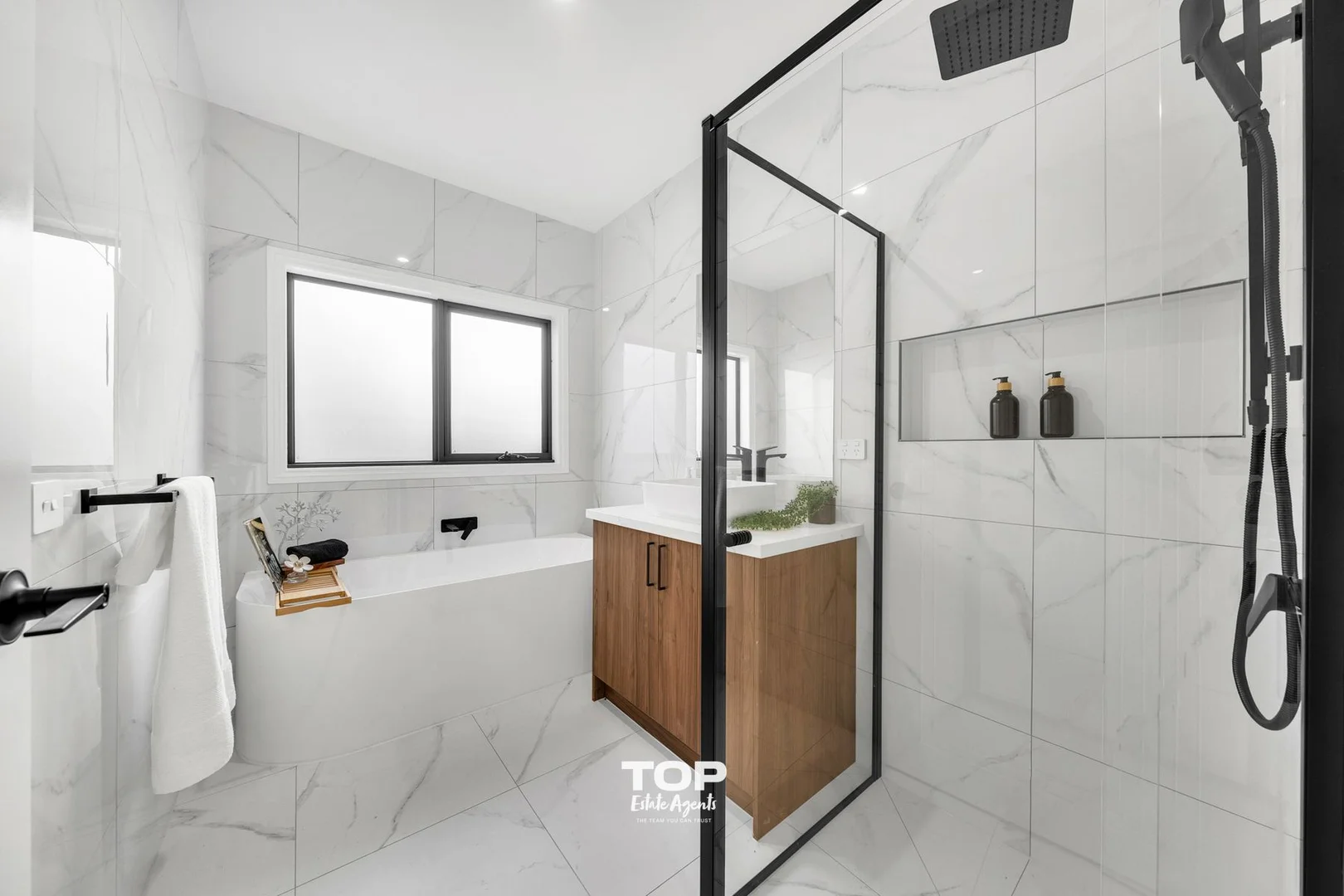 Additional image 17 of 72 Generation Drive, Clyde North VIC 3978