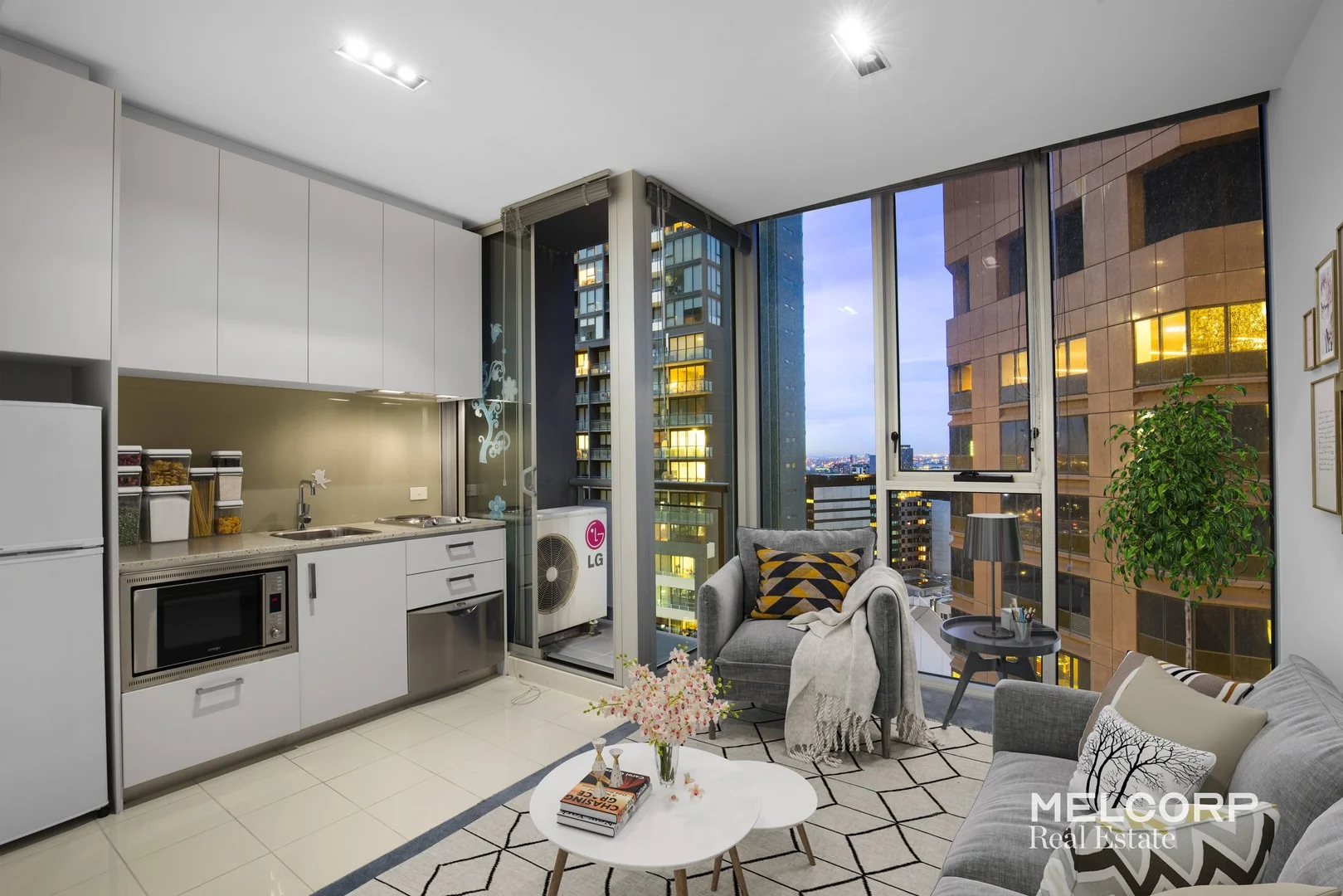2102a/8 Franklin Street, Melbourne VIC 3000