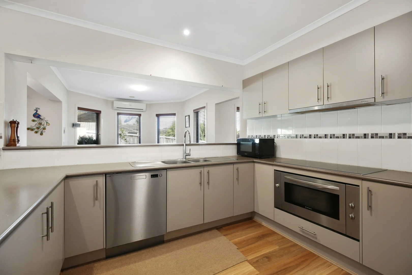 Additional image 3 of 41 Grange Crescent, Warragul VIC 3820