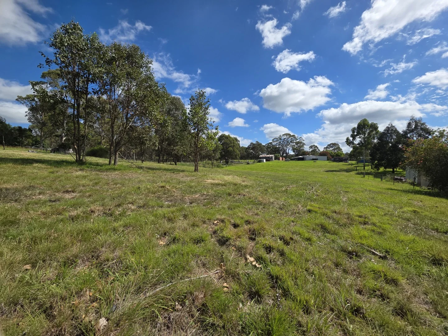 18 Devoncourt Road, Crows Nest QLD 4355