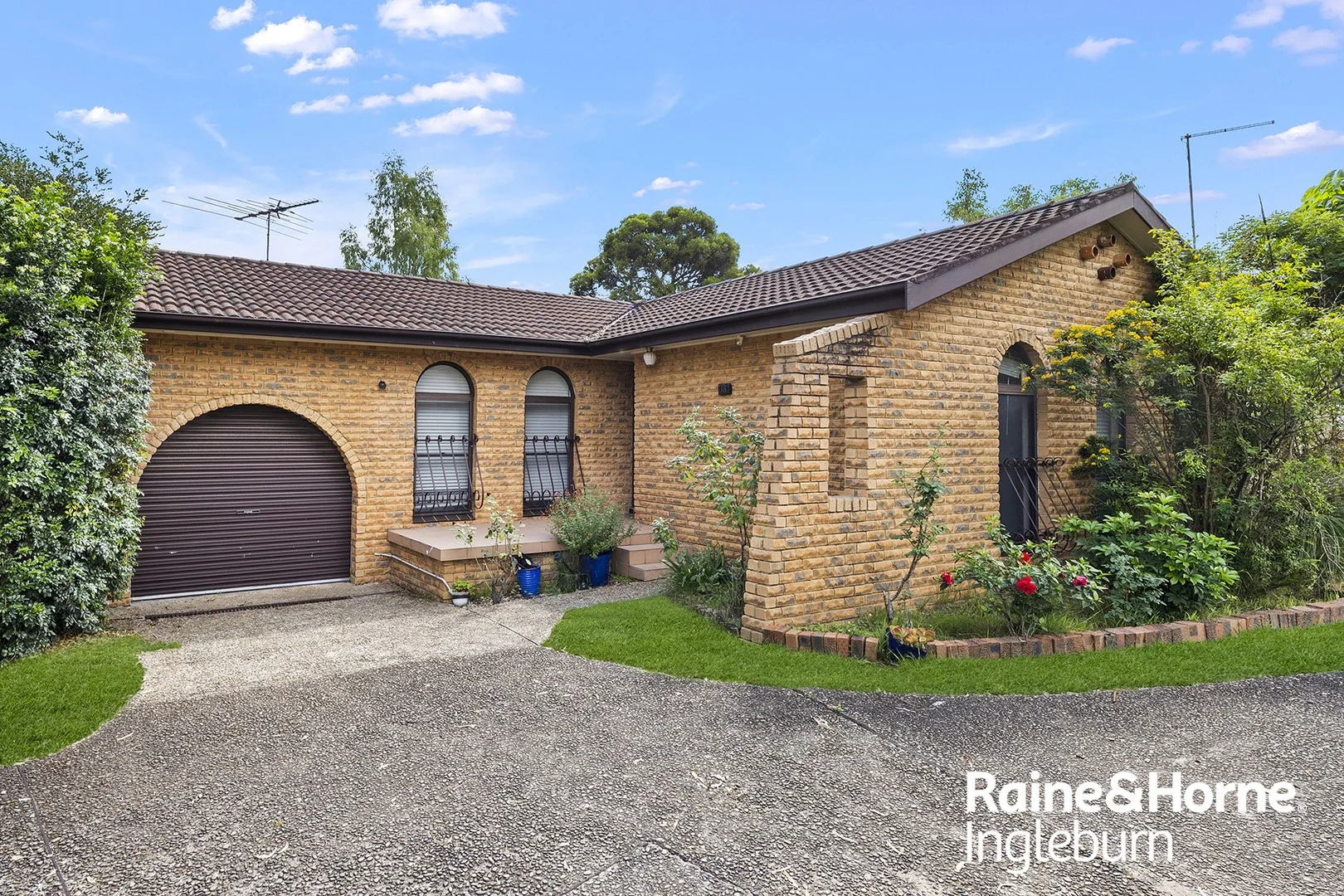 18/66 Fawcett Street, Glenfield NSW 2167