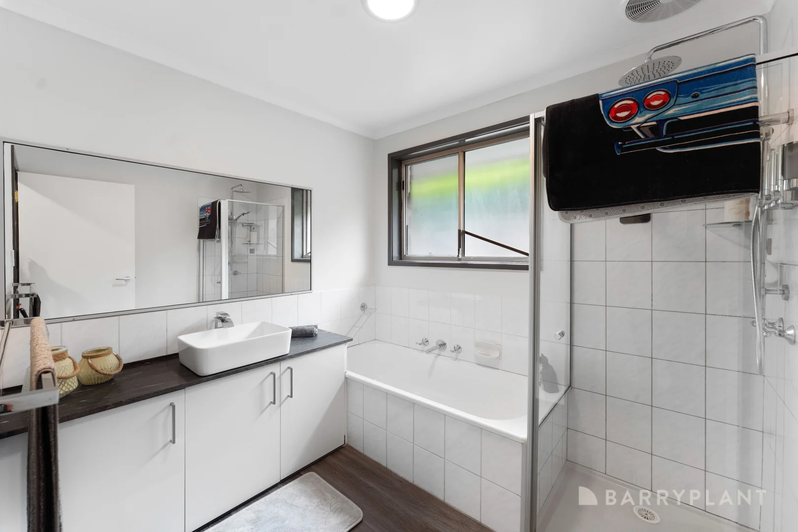 Additional image 3 of 2/13 Honey Grove, St Albans VIC 3021