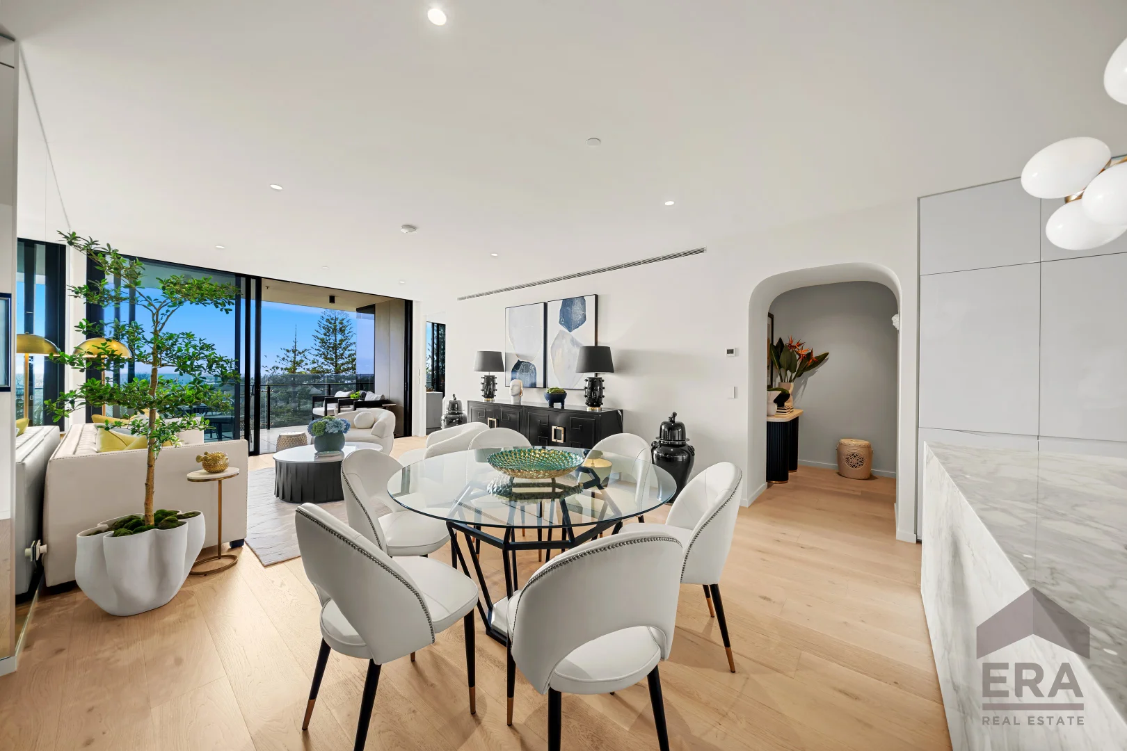 Additional image 14 of 302/272 Hedges Avenue, Mermaid Beach QLD 4218