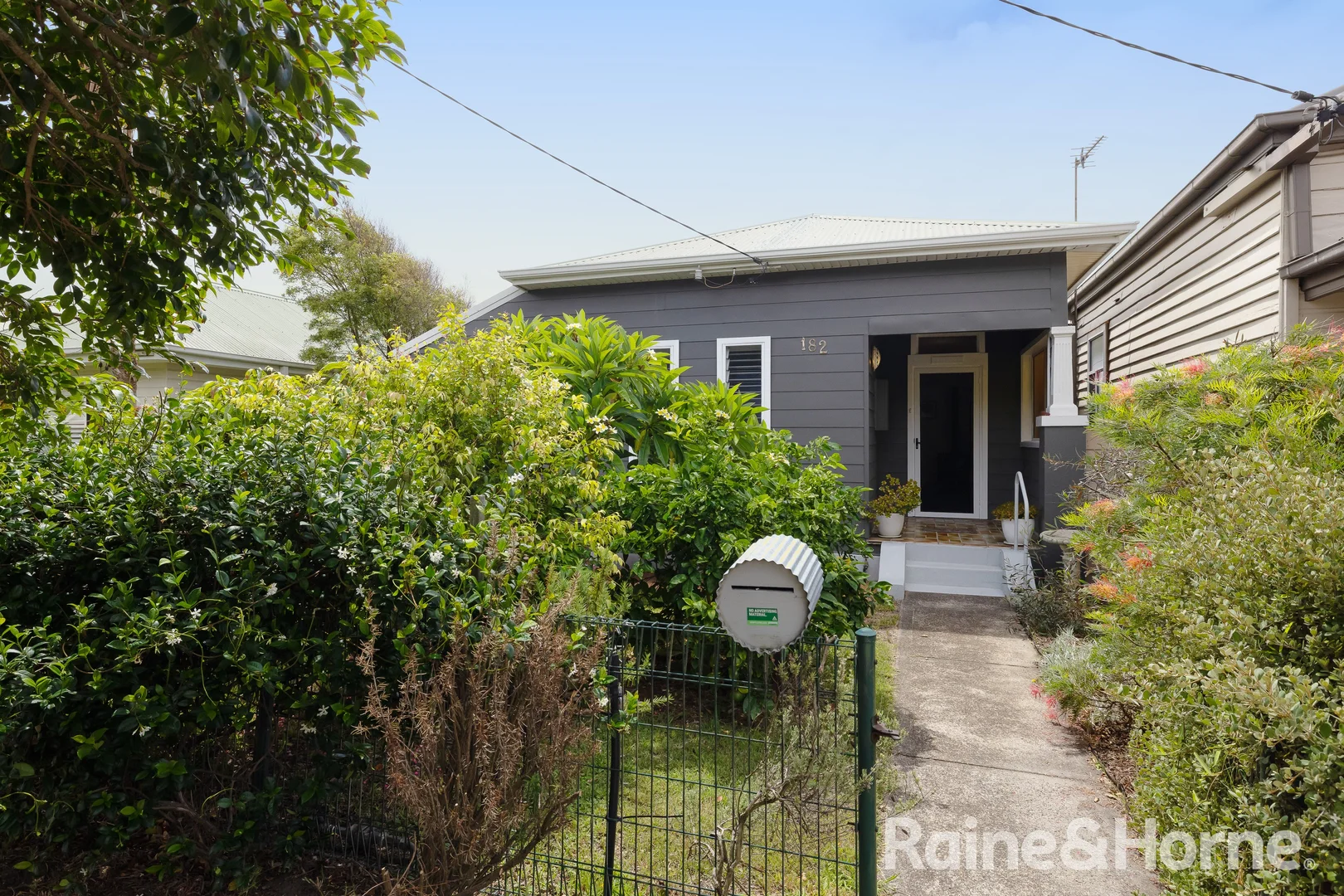 Additional image 24 of 182 Douglas Street, Stockton NSW 2295