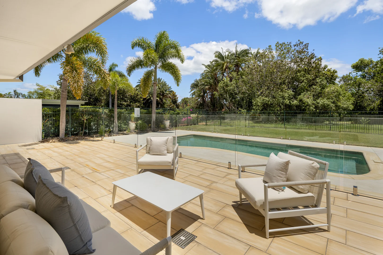 Additional image 3 of 3153 Riverleigh Drive, Hope Island QLD 4212