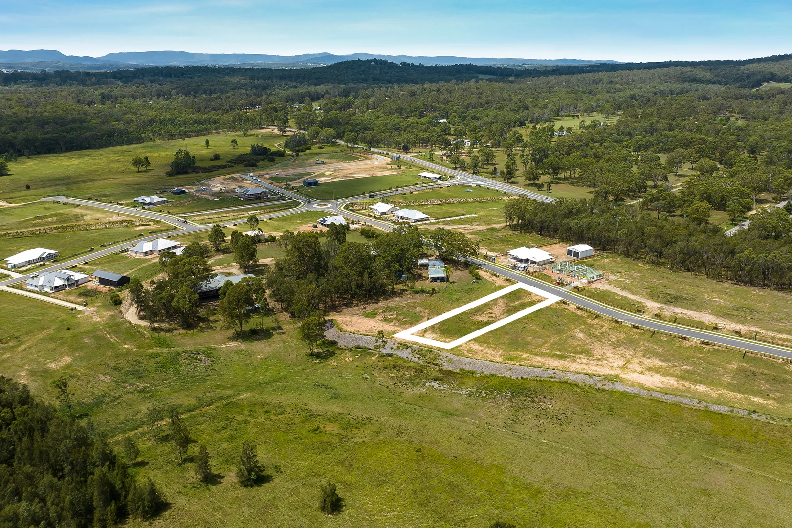 Additional image 4 of 42 Crown Line Drive, Rothbury NSW 2320