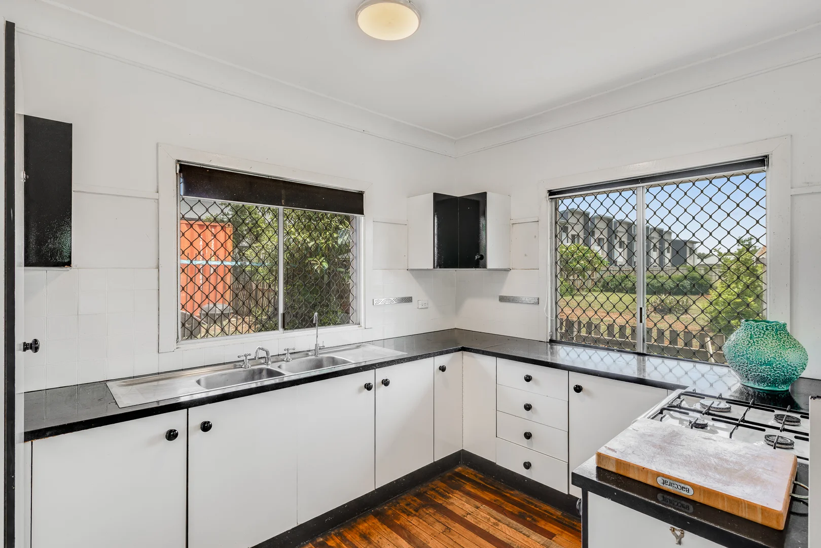 Additional image 4 of 113 Anzac Avenue, Newtown QLD 4350