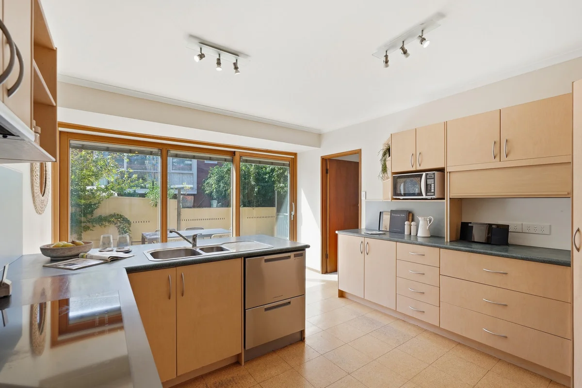 Additional image 5 of 2 Chessington Court, Sandy Bay TAS 7005