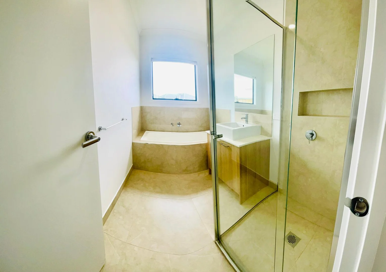 Additional image 3 of Clyde North VIC 3978