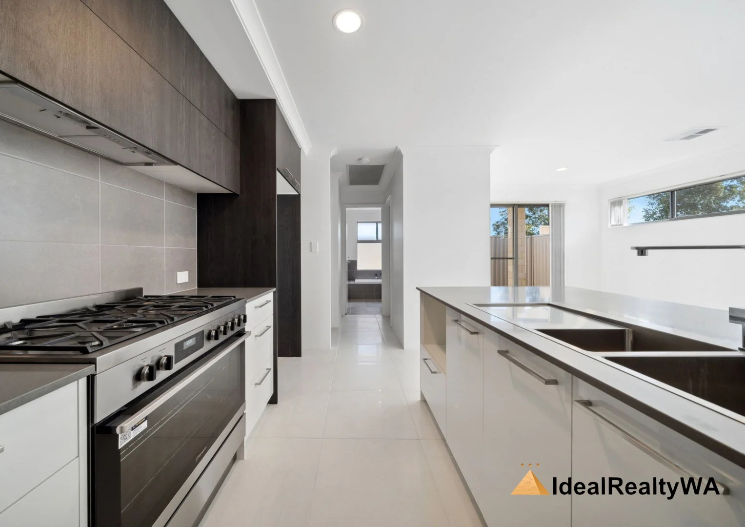 Additional image 2 of 2/536 Nicholson Road, Canning Vale WA 6155