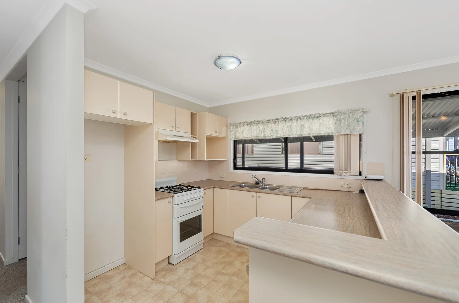 Additional image 4 of 182/186 Sunrise Avenue, Halekulani NSW 2262