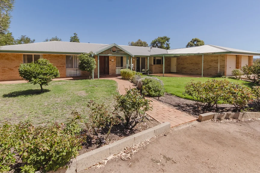 40 Callan Way, Hillside WA 6312