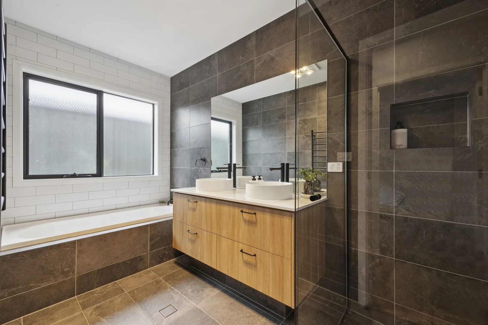 Additional image 21 of 4 Cavan Rise, Googong NSW 2620