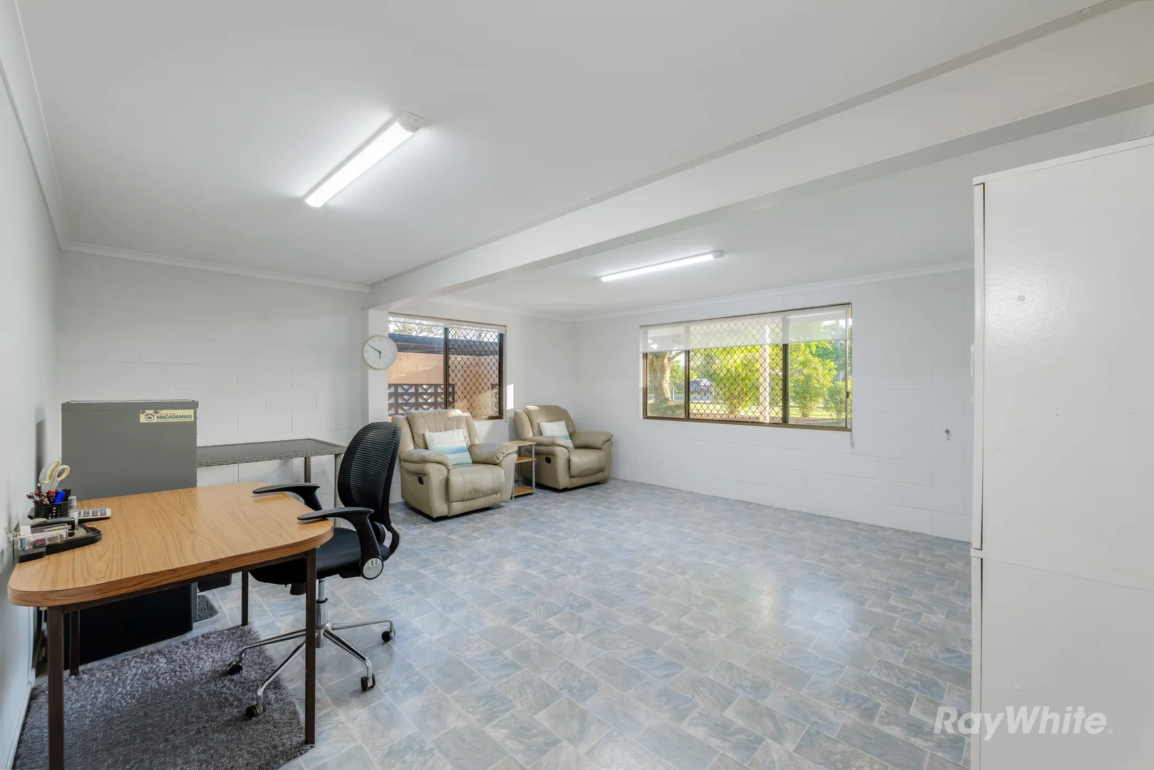 Additional image 16 of 9 Eden Street East, Walkers Point QLD 4650